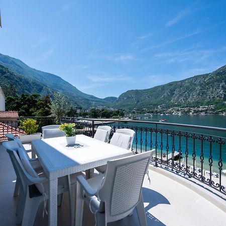 The Golden Luxury Apartments Kotor Luaran gambar