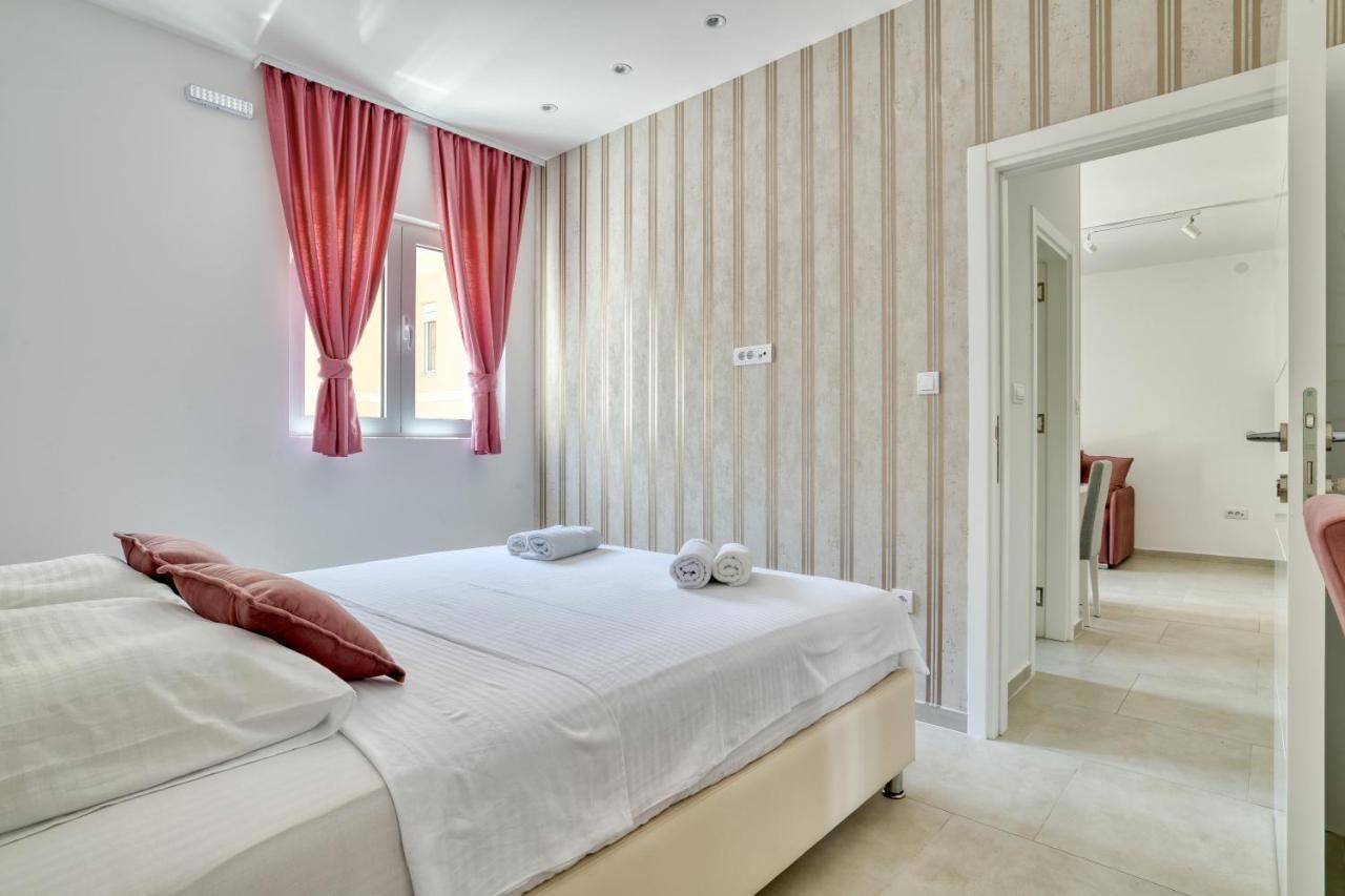 The Golden Luxury Apartments Kotor Luaran gambar