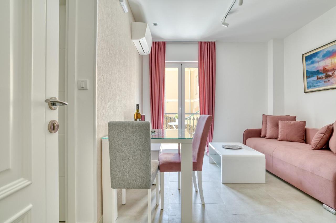 The Golden Luxury Apartments Kotor Luaran gambar