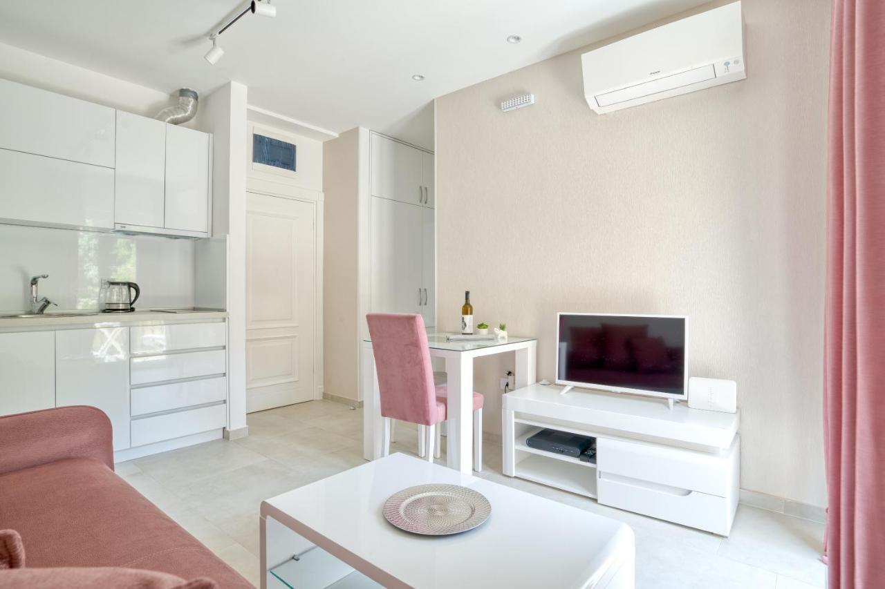 The Golden Luxury Apartments Kotor Luaran gambar