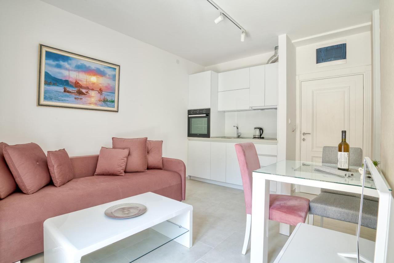 The Golden Luxury Apartments Kotor Luaran gambar