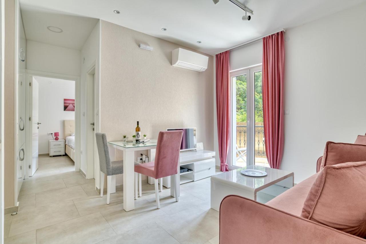 The Golden Luxury Apartments Kotor Luaran gambar