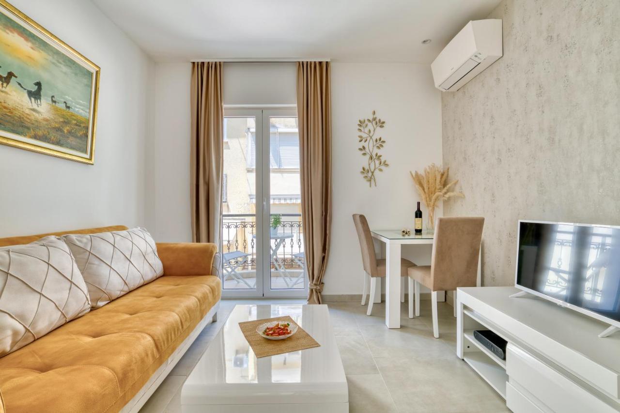 The Golden Luxury Apartments Kotor Luaran gambar
