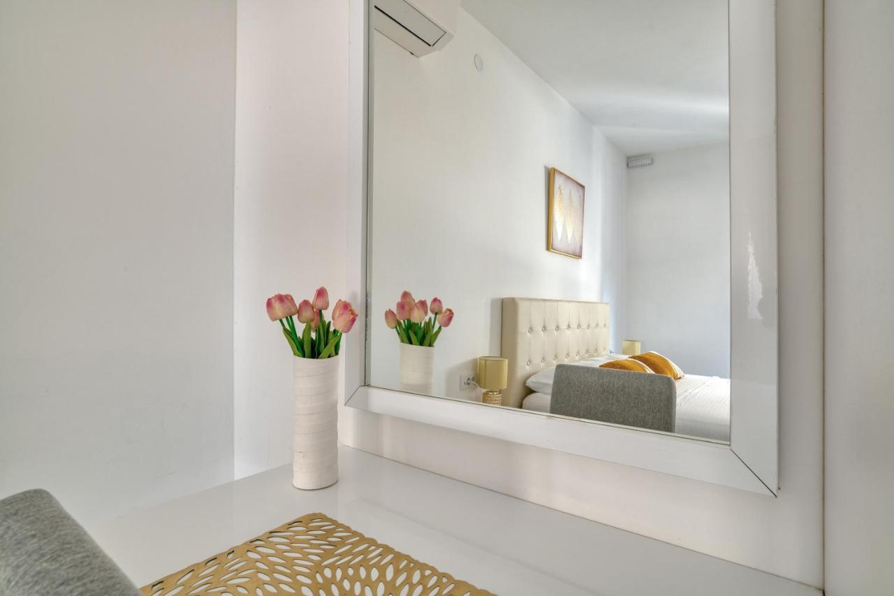 The Golden Luxury Apartments Kotor Luaran gambar