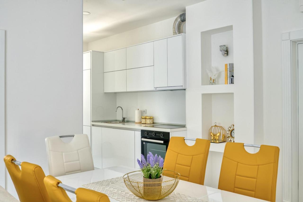 The Golden Luxury Apartments Kotor Luaran gambar