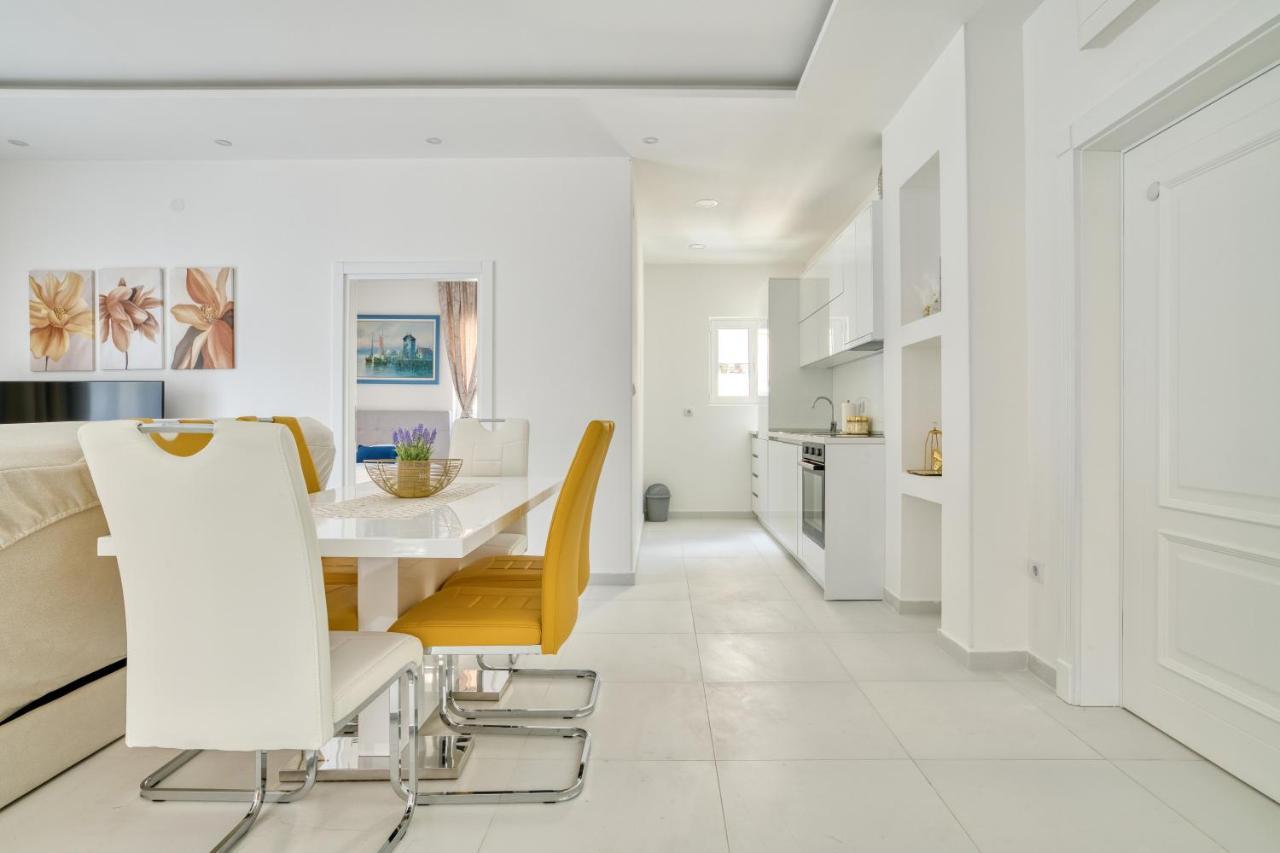 The Golden Luxury Apartments Kotor Luaran gambar
